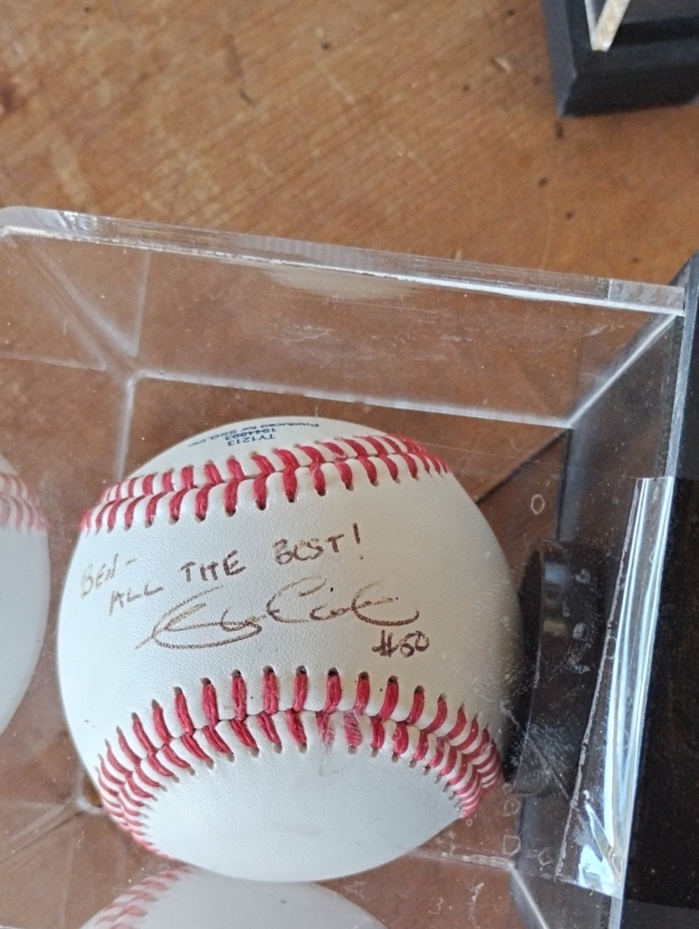 Autographed Baseballs In Cases - Picture 2 of 6